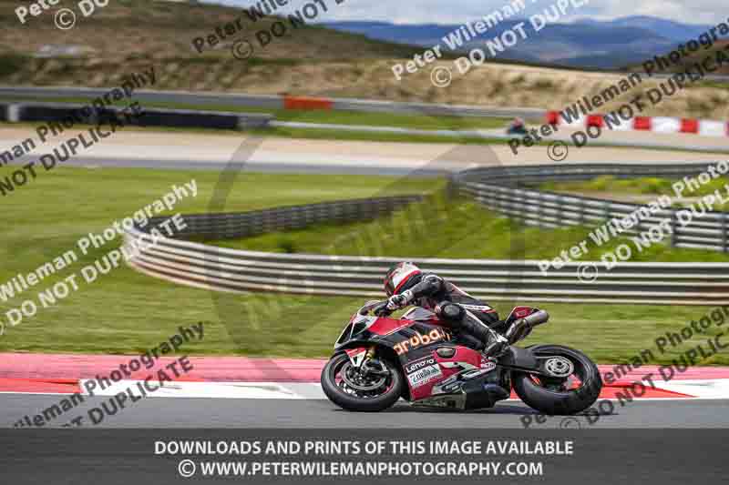 cadwell no limits trackday;cadwell park;cadwell park photographs;cadwell trackday photographs;enduro digital images;event digital images;eventdigitalimages;navarra;no limits trackdays;peter wileman photography;racing digital images;trackday digital images;trackday photos